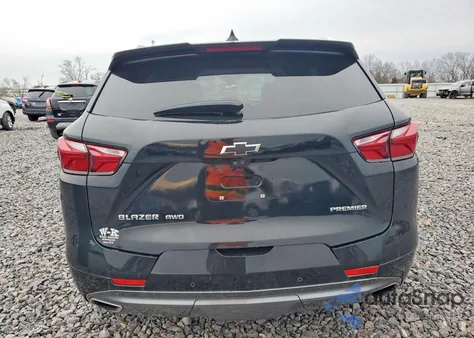 2019 Chevrolet Blazer Premier z USA, uszkodzony, nr VIN 3GNKBKRS8KS581429